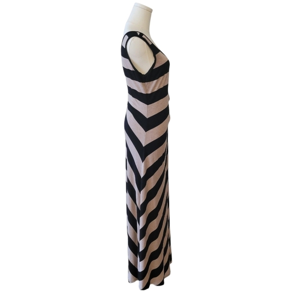 Calvin Klein Black and Tan Striped Maxi Dress Size 8 - Picture 4 of 6